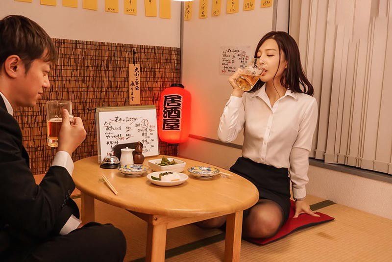 STARS-212 Cùng phòng cô đồng nghiệp dâm đãng Vietsub